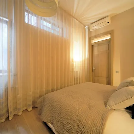 Apartment Amazing In The Old Town / Best Location