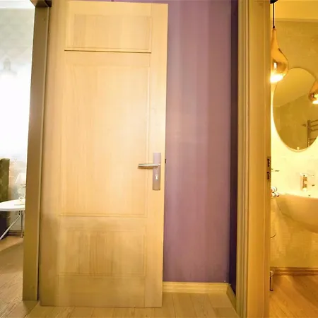 Apartment Amazing In The Old Town / Best Location Riga