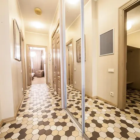 Amazing In The Old Town / Best Location Apartment